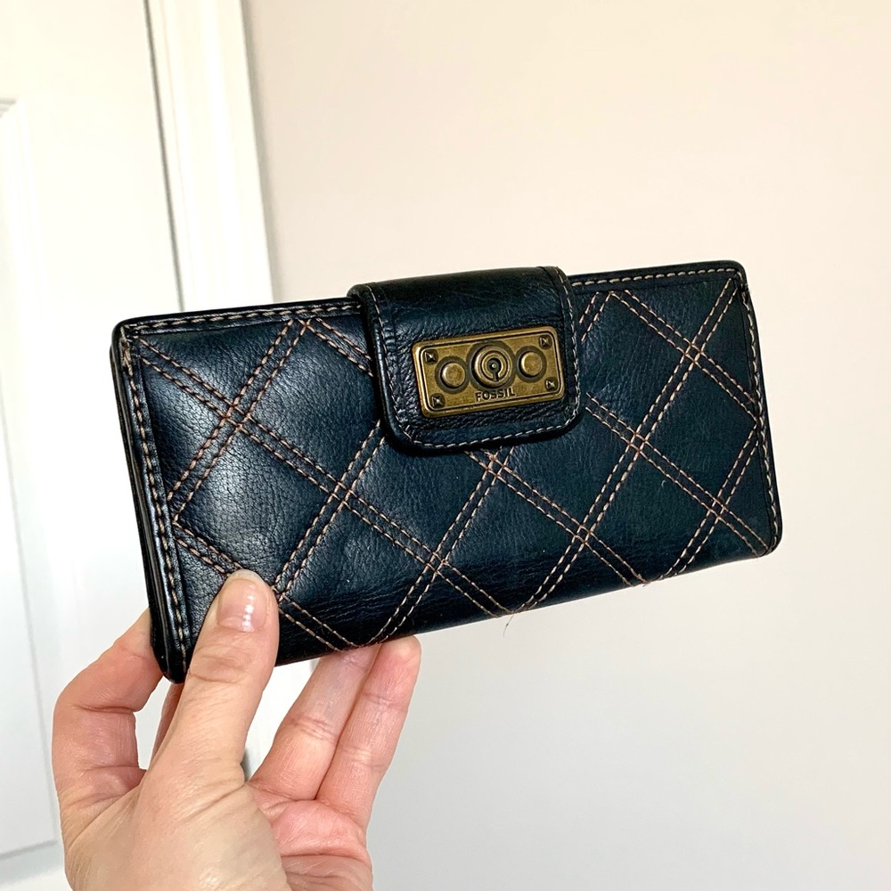 FOSSIL✨Vintage Quilted Leather Long Bifold Wallet